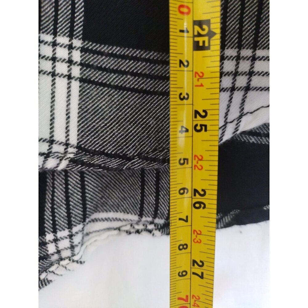 Arizona Plaid Button-Up Shirt With Studded Pocket Black & White Women's Size XXL - Picture 8 of 8